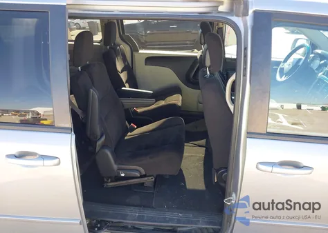 2014 Dodge Grand Caravan Sxt z USA, uszkodzony, nr VIN 2C4RDGCG9ER205648